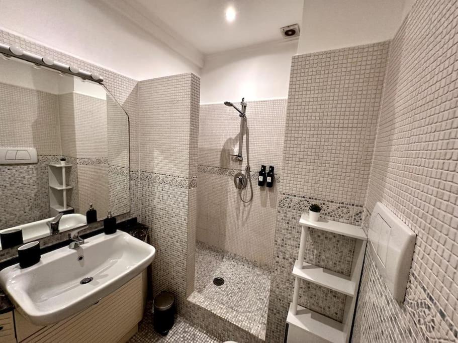Luxurious Flat Close To The Vatican/Metro Roma Exterior foto